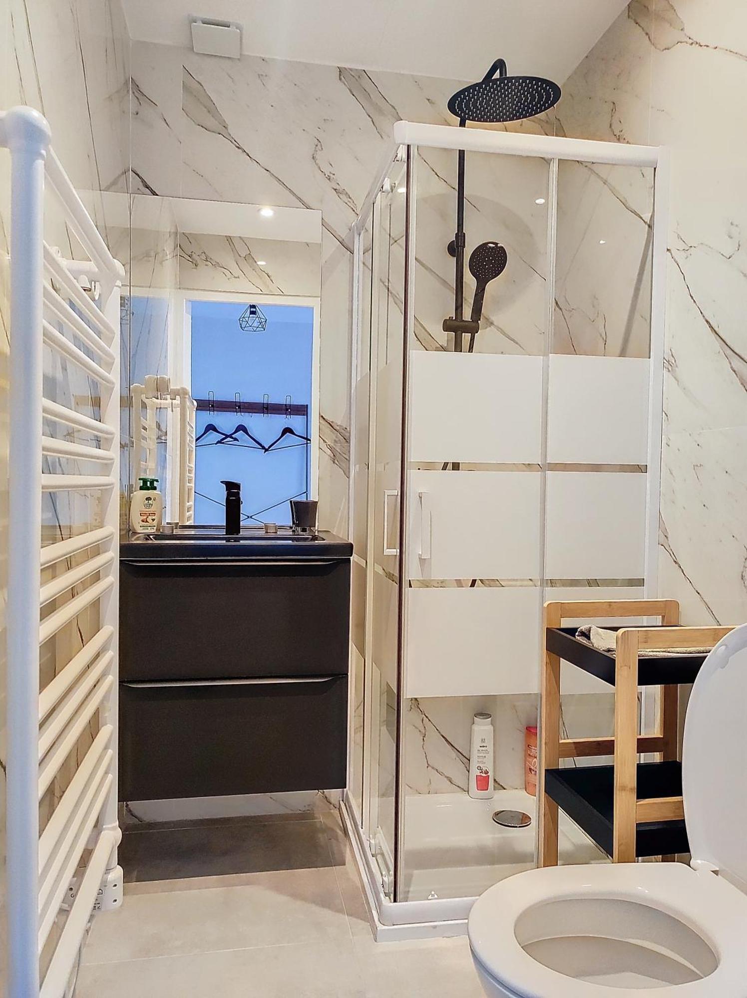 L'Atelier D'Anatole Apartment Oyonnax Bagian luar foto